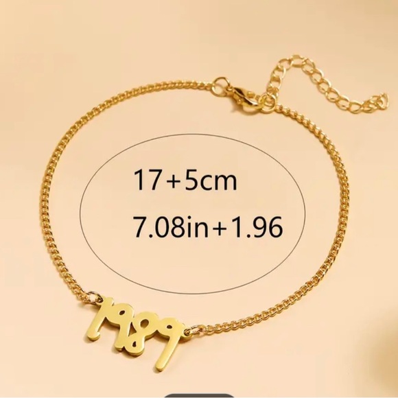 taylor swift 1980 golden necklace on chain new - Picture 2 of 3
